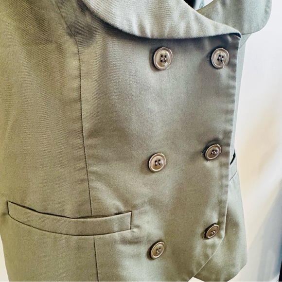 Green Double-Breasted Vest - Picture 3 of 8